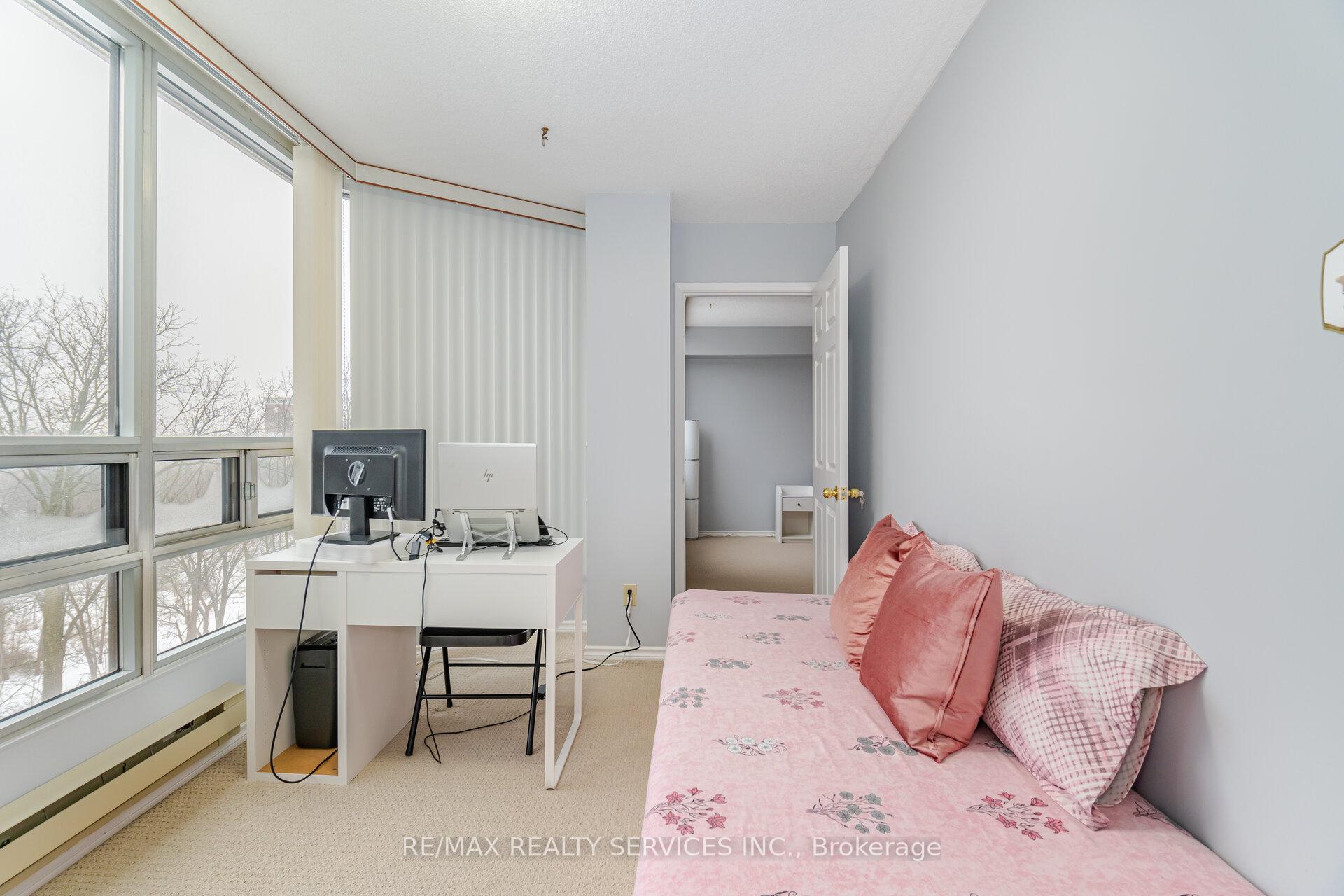 Photo 32 of Unit 402, 330 Mill Street S, Brampton, Brampton South — HOMEH
