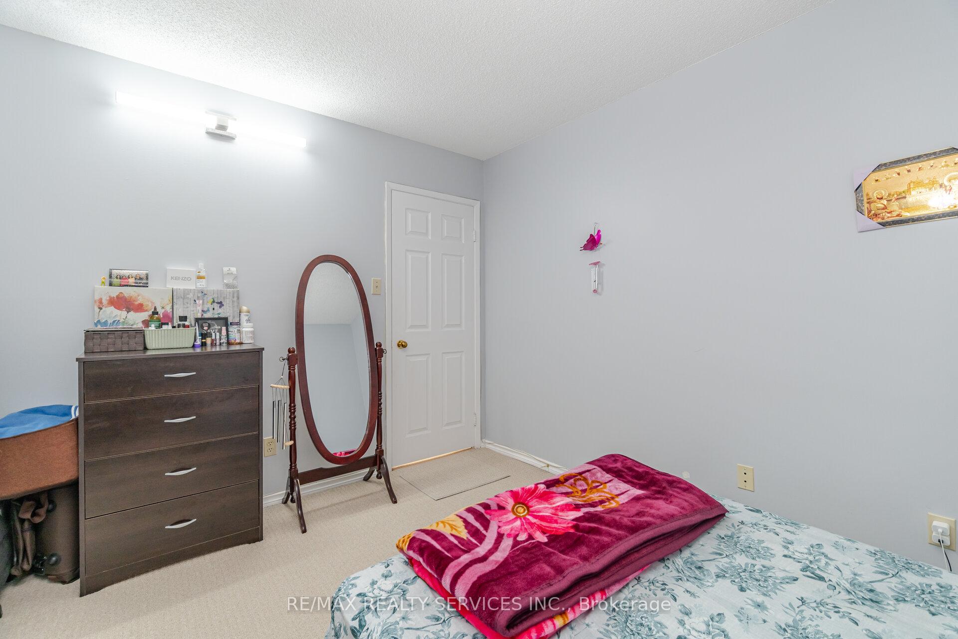 Photo 37 of Unit 402, 330 Mill Street S, Brampton, Brampton South — HOMEH