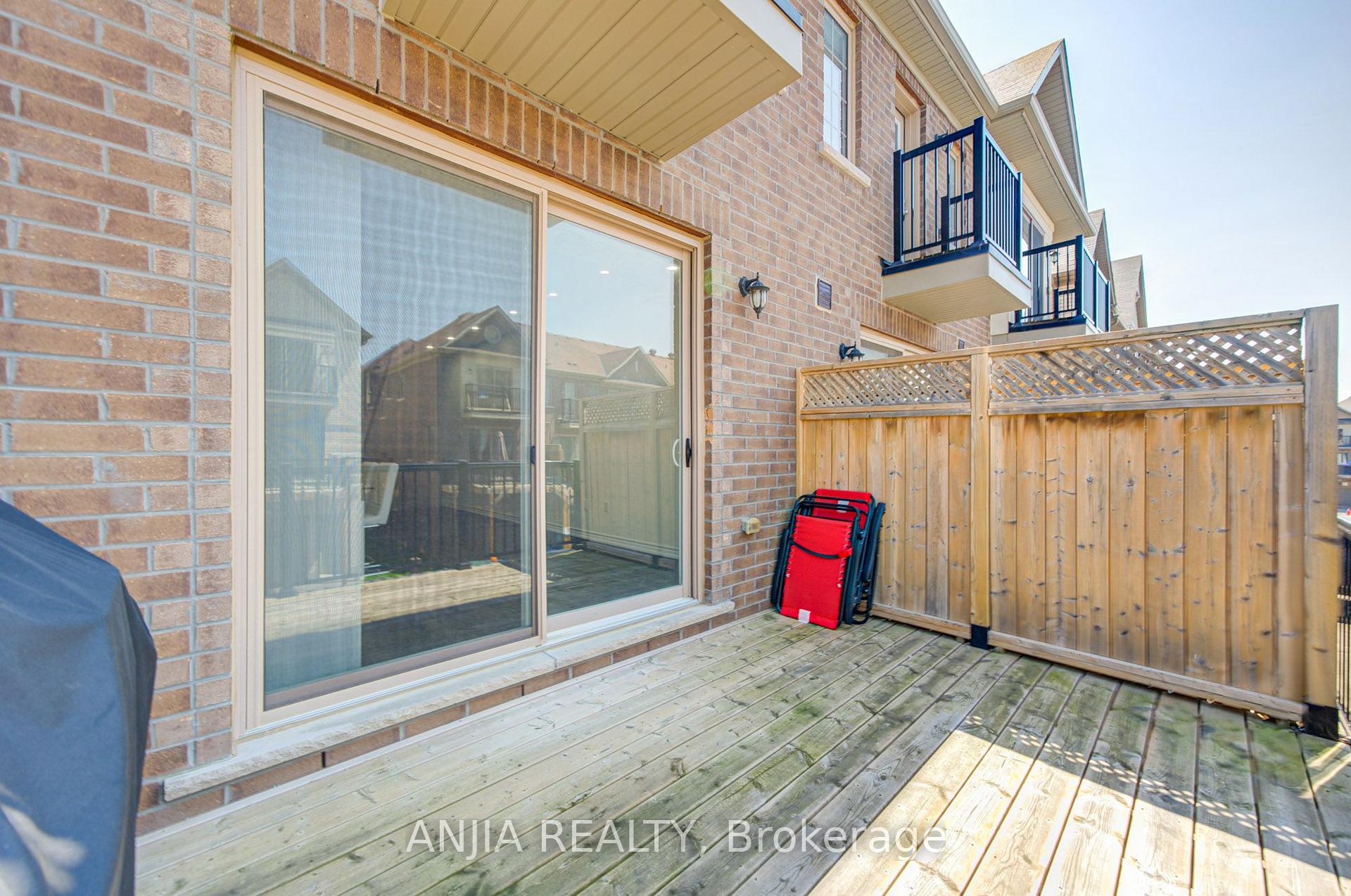 Photo 17 of 134 Frederick Wilson Avenue, Markham, Cornell — HOMEH