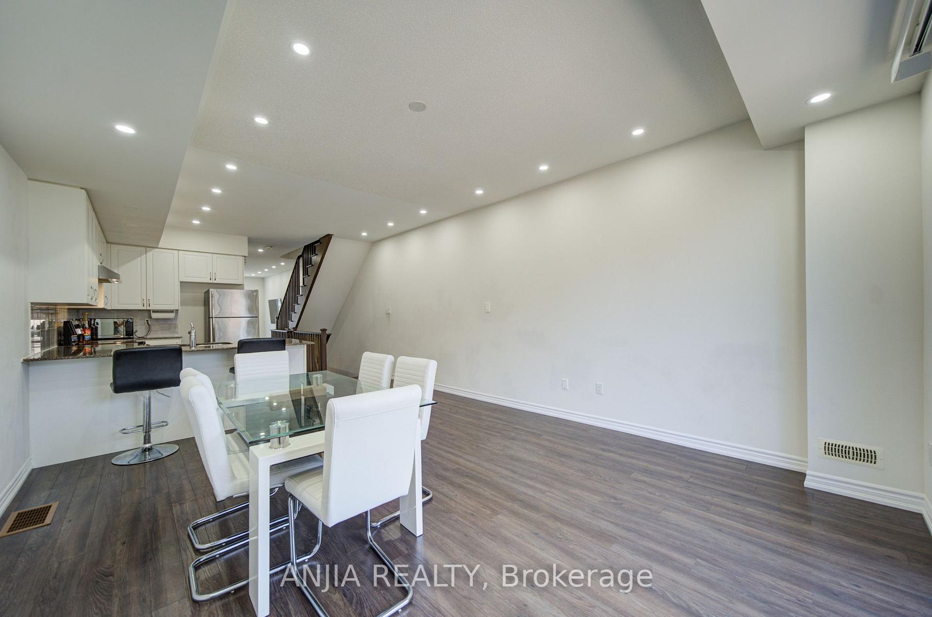 Photo 19 of 134 Frederick Wilson Avenue, Markham, Cornell — HOMEH