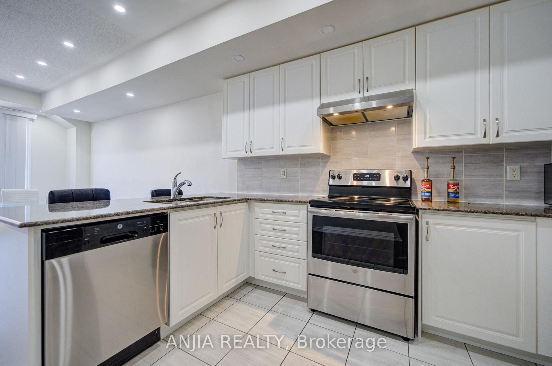 Photo 23 of 134 Frederick Wilson Avenue, Markham, Cornell — HOMEH