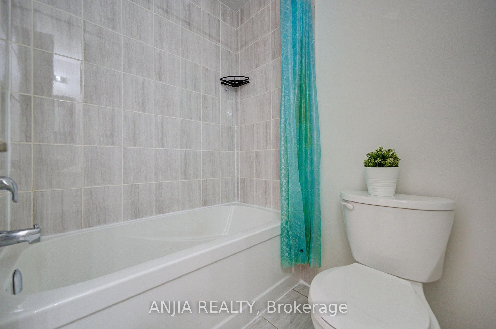Photo 38 of 134 Frederick Wilson Avenue, Markham, Cornell — HOMEH