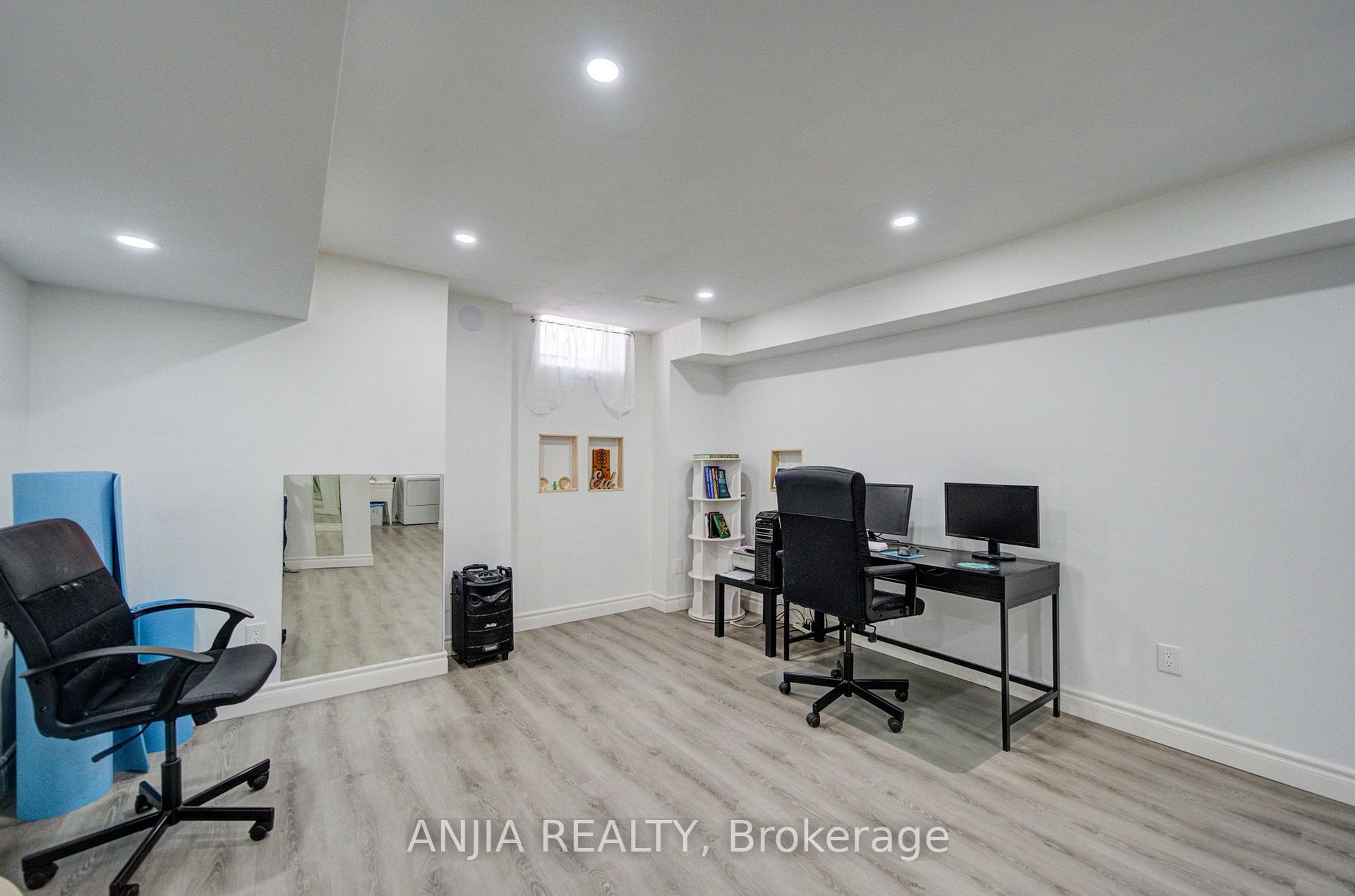 Photo 45 of 134 Frederick Wilson Avenue, Markham, Cornell — HOMEH