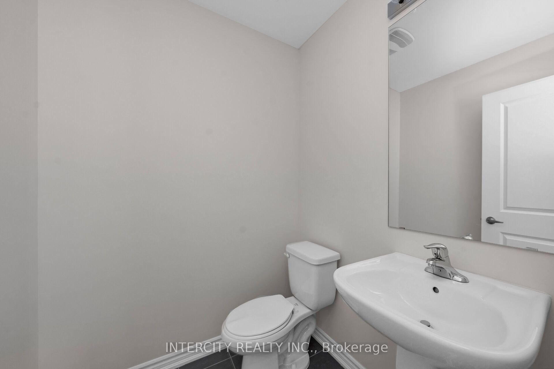 Photo 15 of 12 Radisson Street, Vaughan, Elder Mills — HOMEH