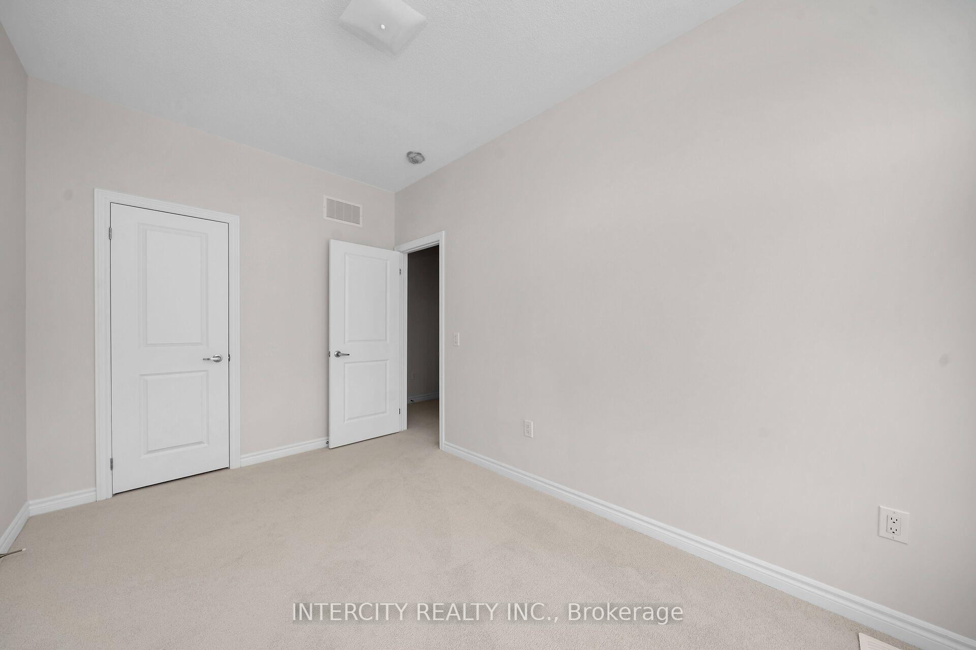Photo 21 of 12 Radisson Street, Vaughan, Elder Mills — HOMEH