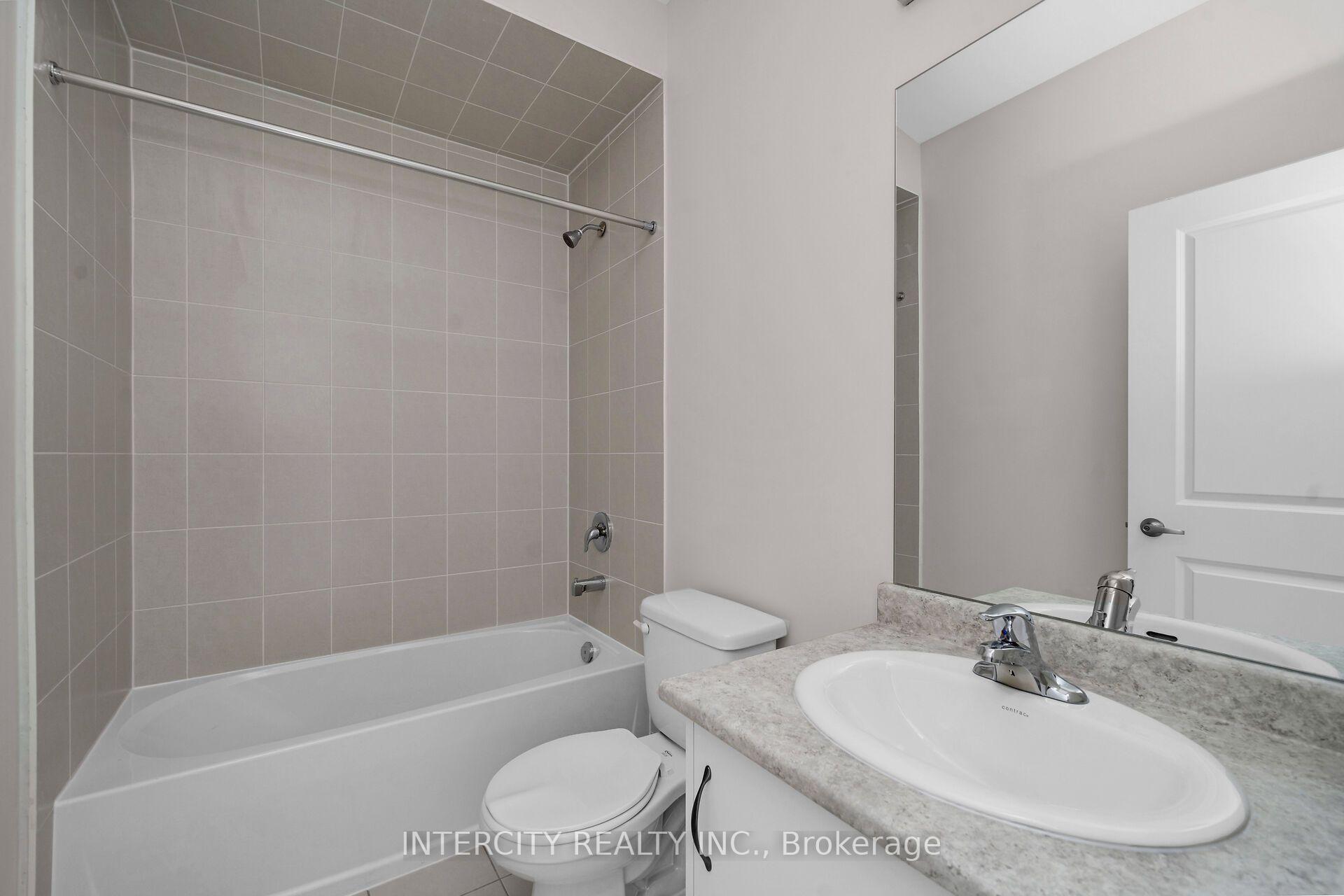 Photo 22 of 12 Radisson Street, Vaughan, Elder Mills — HOMEH