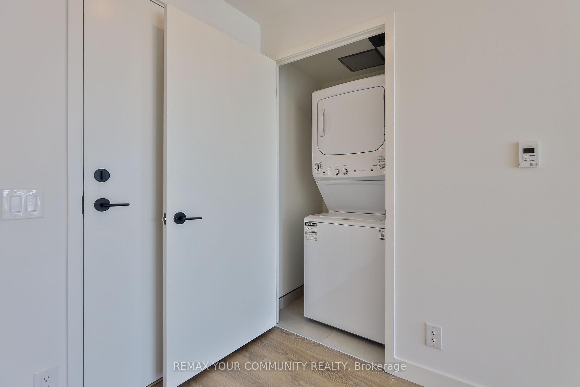 Photo 7 of Unit 514, 1050 Eastern Avenue, Toronto, The Beaches — HOMEH