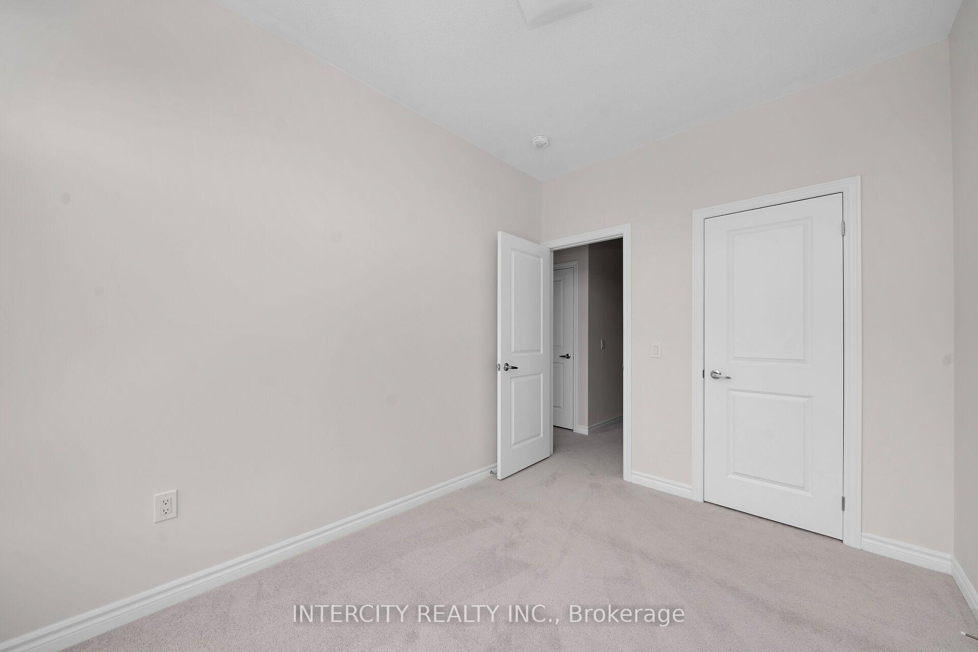 Photo 23 of 20 Radisson Street, Vaughan, Elder Mills — HOMEH