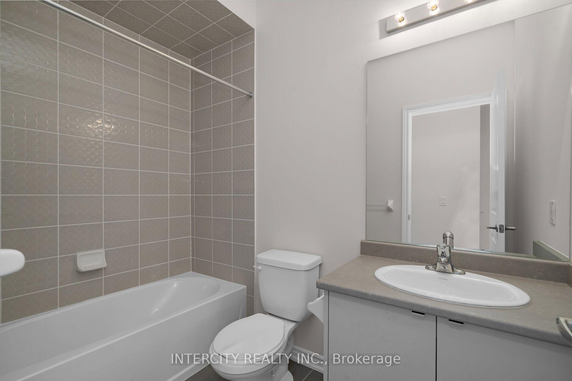 Photo 26 of 20 Radisson Street, Vaughan, Elder Mills — HOMEH