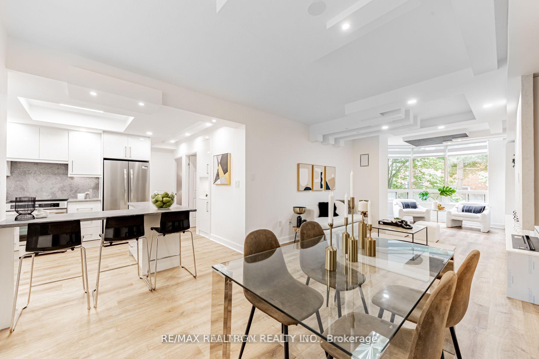 Photo 10 of Unit 321, 333 Clark Avenue W, Vaughan, Crestwood-Springfarm-Yorkhill — HOMEH