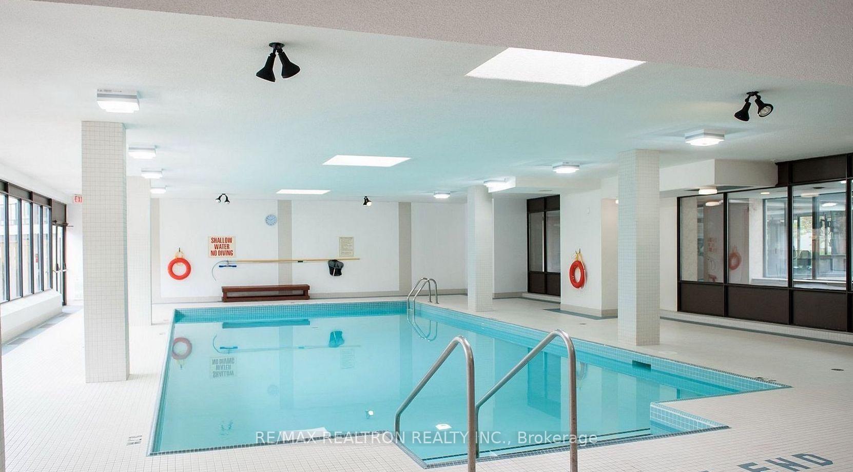 Photo 26 of Unit 321, 333 Clark Avenue W, Vaughan, Crestwood-Springfarm-Yorkhill — HOMEH