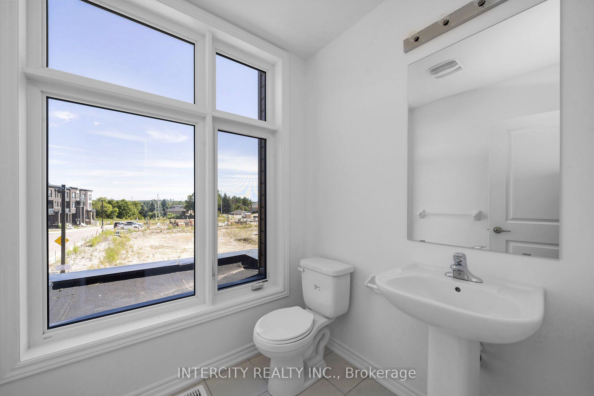 Photo 11 of 91 Divadale Road, Vaughan, Elder Mills — HOMEH