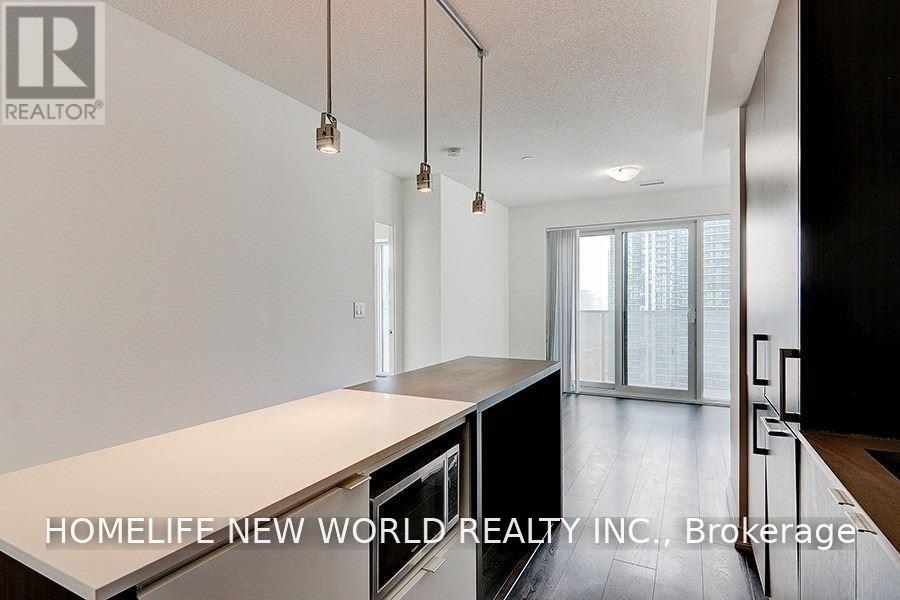 Photo 7 of Unit 3005, 100 Harbour Street, Toronto, Waterfront Communities — HOMEH
