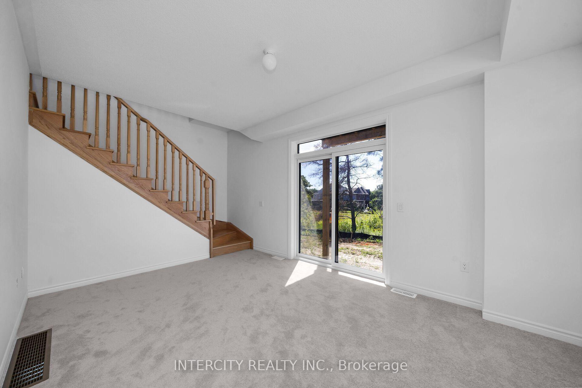 Photo 6 of 99 Divadale Road, Vaughan, Elder Mills — HOMEH