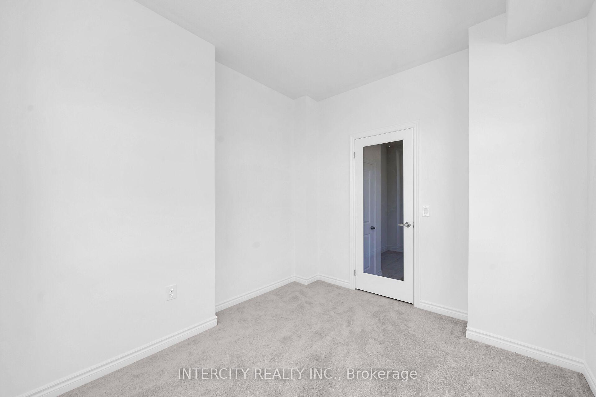 Photo 9 of 99 Divadale Road, Vaughan, Elder Mills — HOMEH