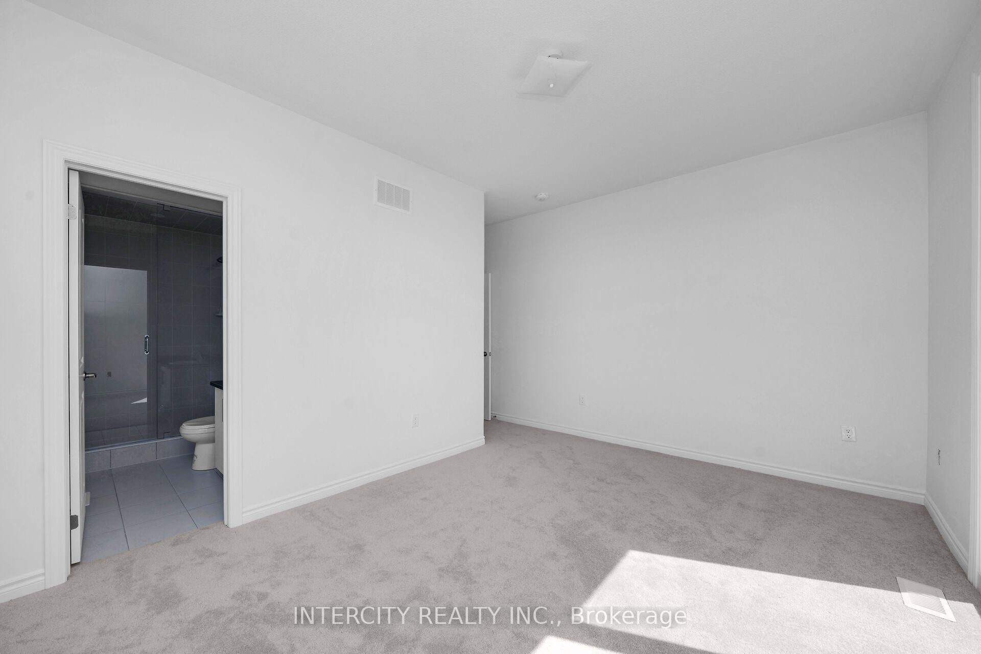 Photo 23 of 99 Divadale Road, Vaughan, Elder Mills — HOMEH