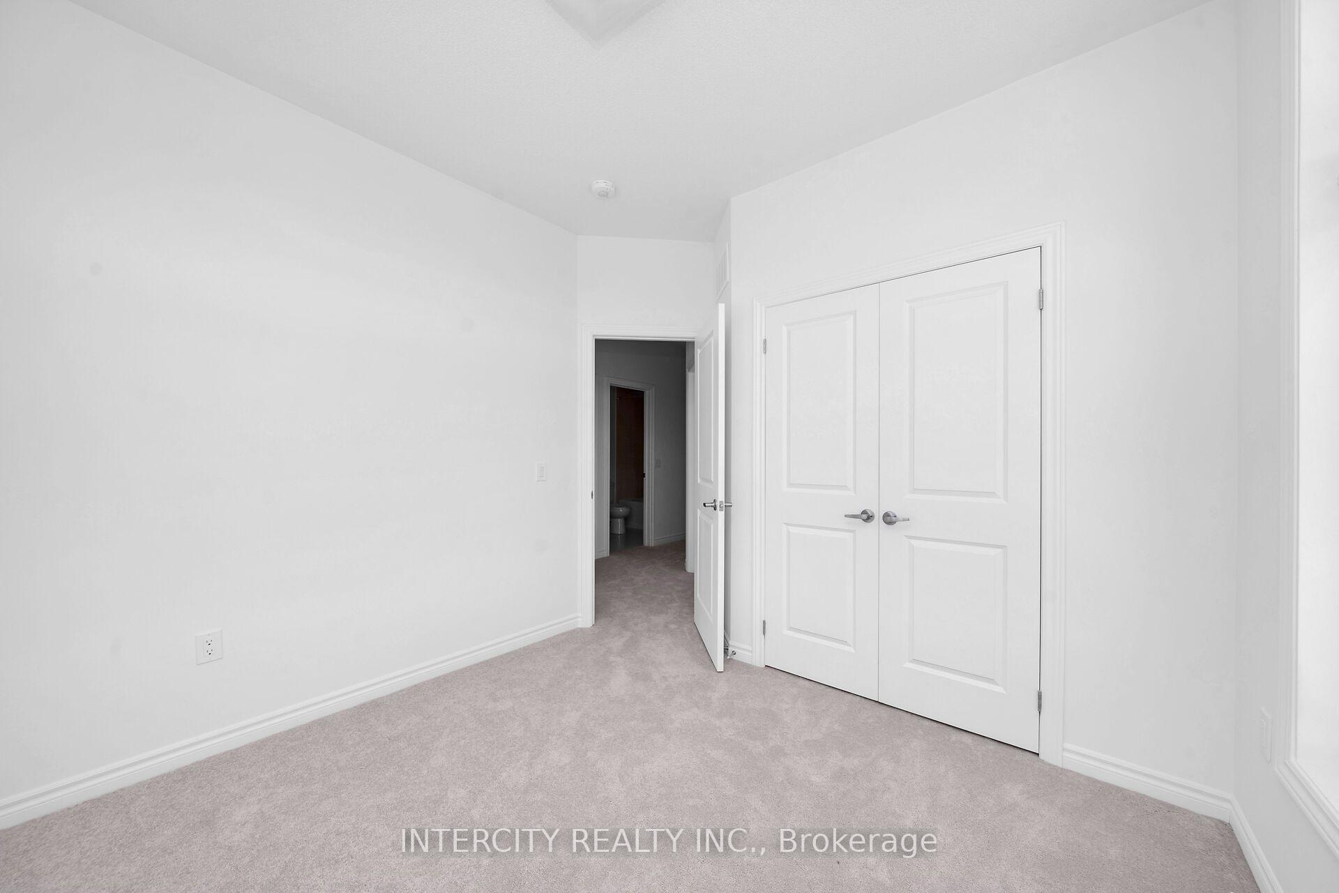 Photo 28 of 99 Divadale Road, Vaughan, Elder Mills — HOMEH