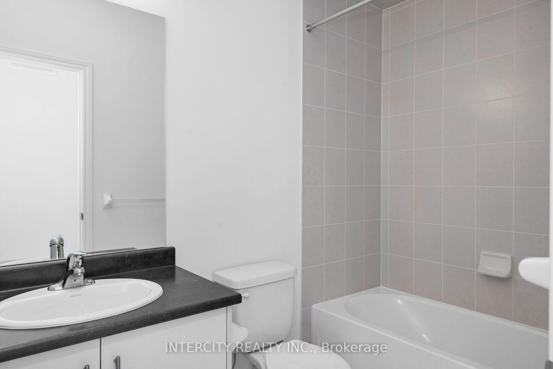 Photo 31 of 99 Divadale Road, Vaughan, Elder Mills — HOMEH