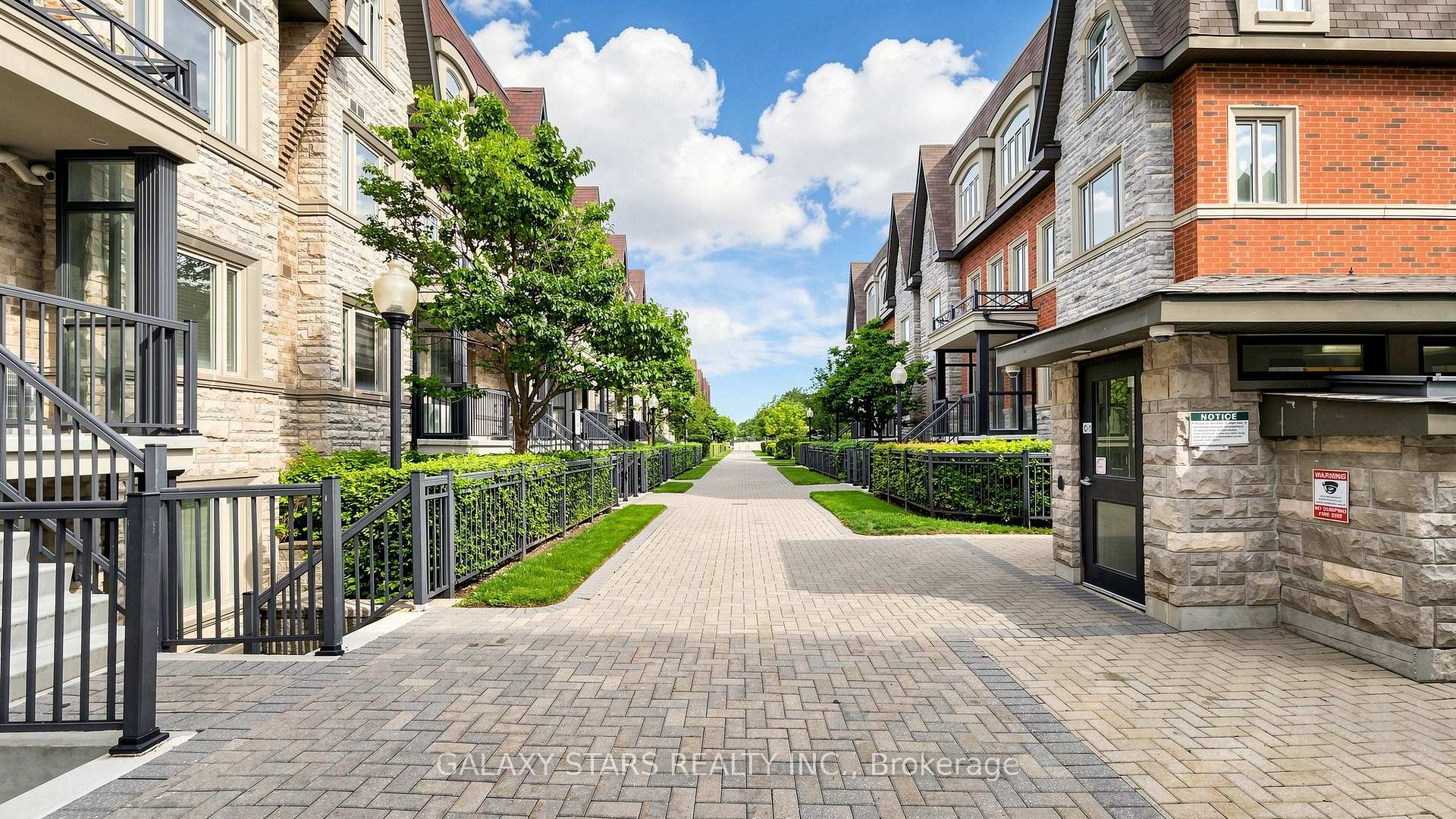 Photo 6 of Unit 136, 326 John Street, Markham, Aileen-Willowbrook — HOMEH