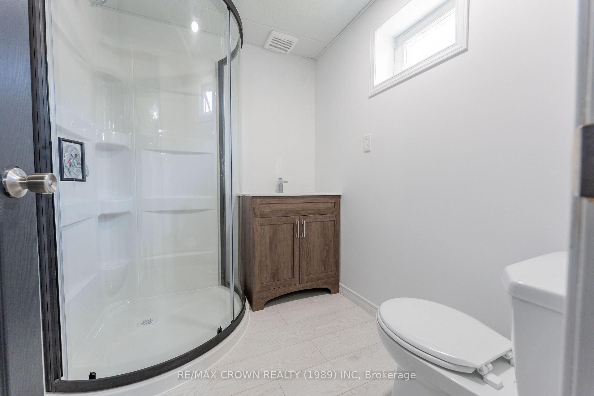 Photo 30 of 40 Bowman Avenue, Kapuskasing — HOMEH