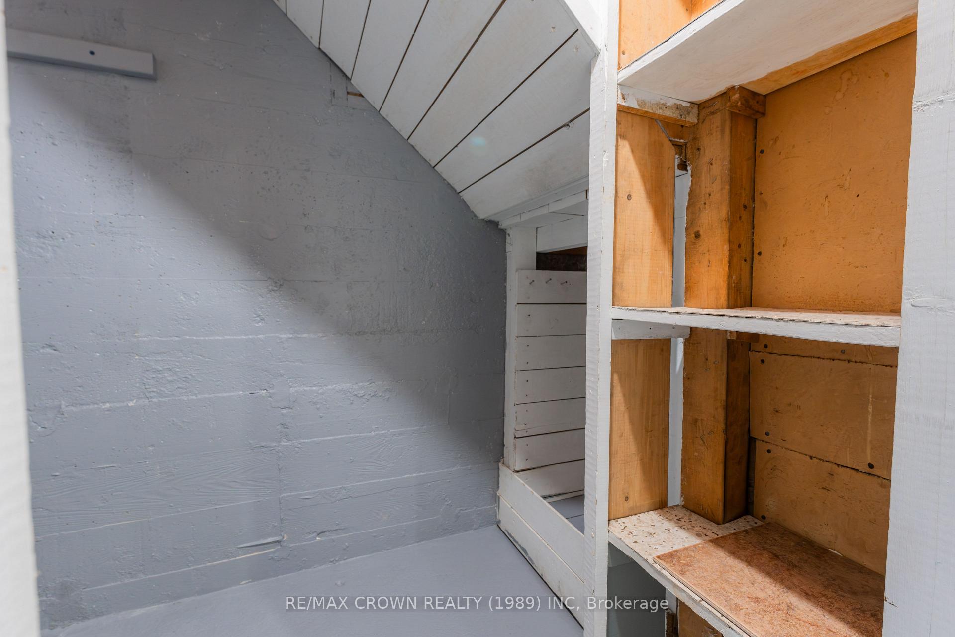 Photo 36 of 40 Bowman Avenue, Kapuskasing — HOMEH