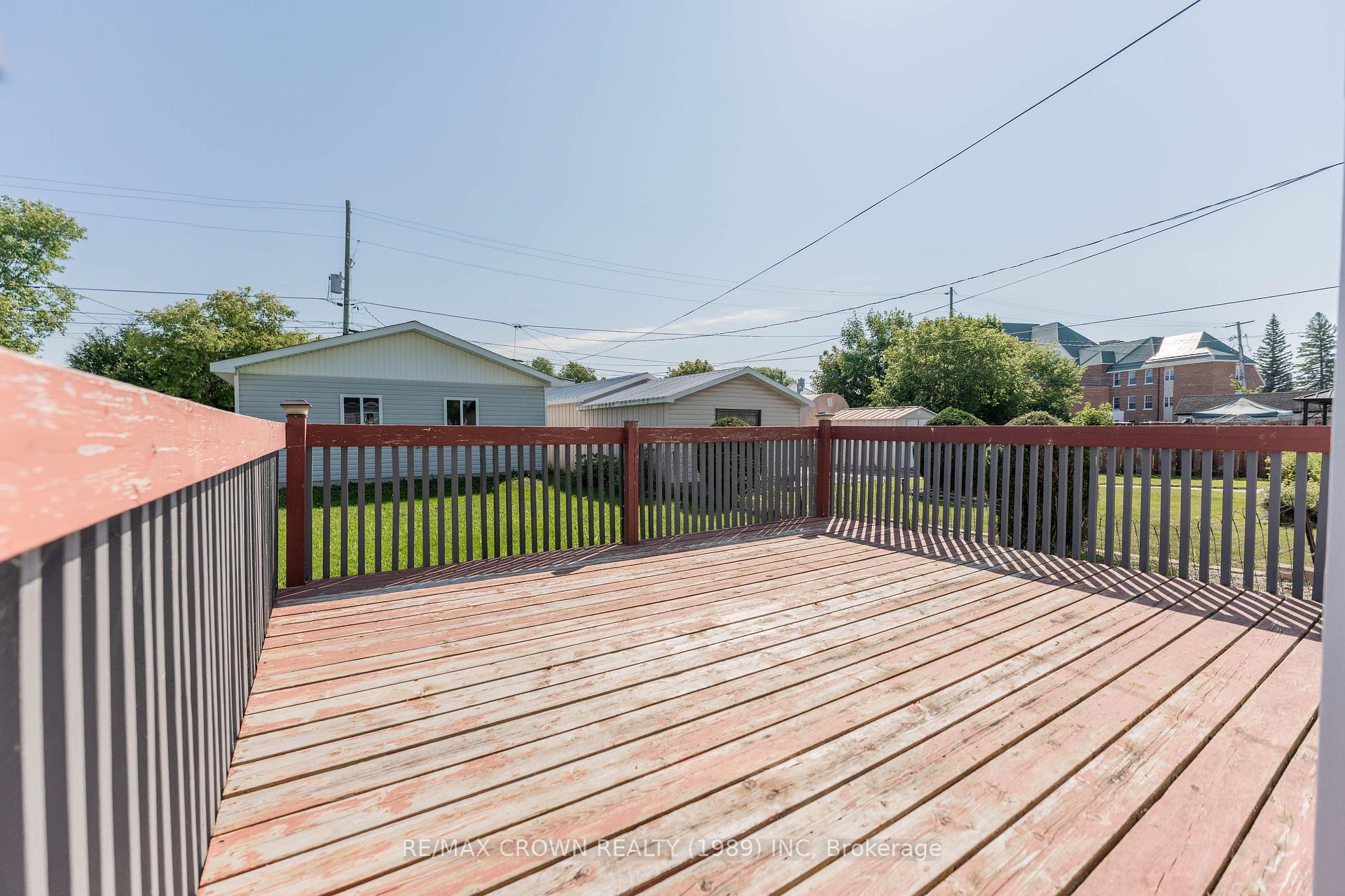 Photo 42 of 40 Bowman Avenue, Kapuskasing — HOMEH