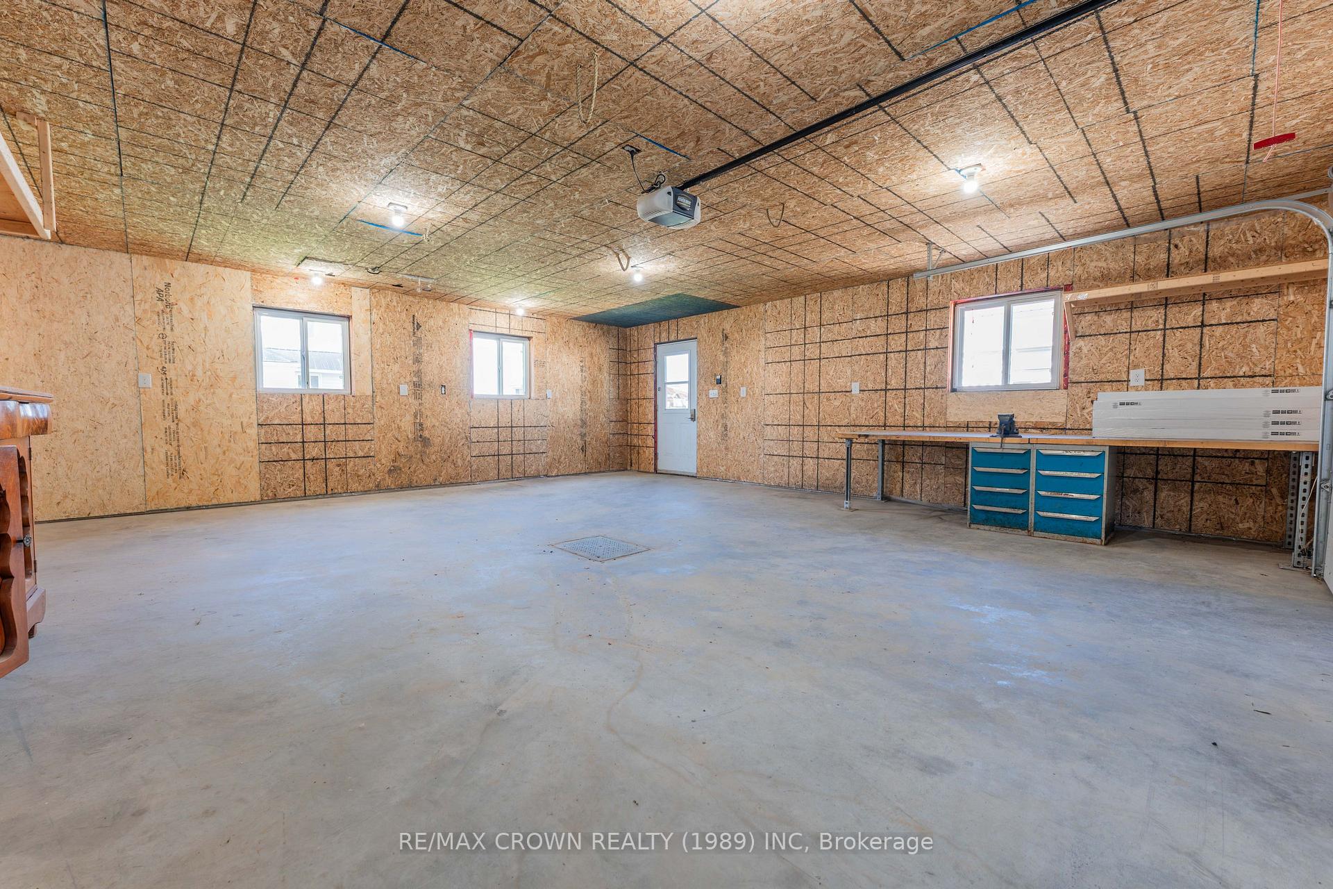 Photo 45 of 40 Bowman Avenue, Kapuskasing — HOMEH