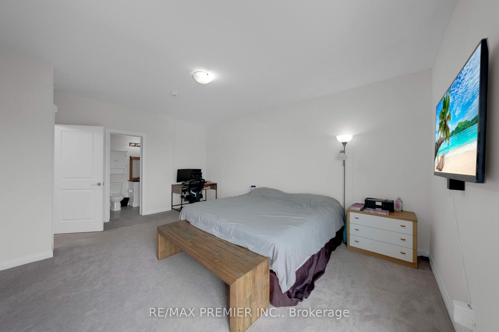 Photo 15 of Unit 417, 54 Koda Street, Barrie, Rural Barrie Southwest — HOMEH