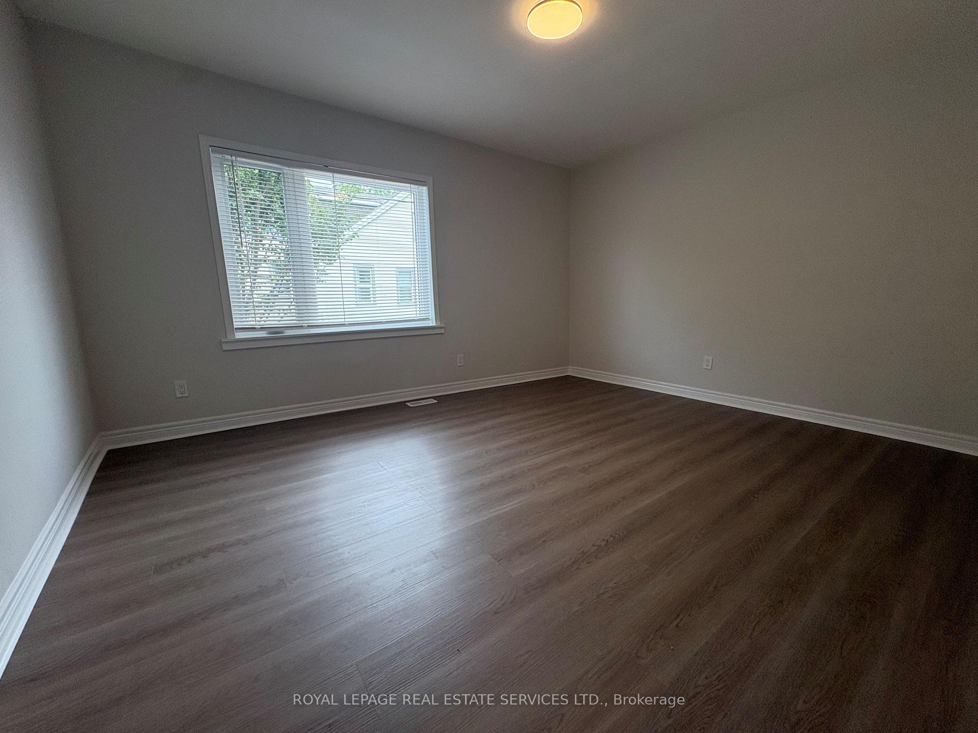 Photo 12 of 5 Henderson Avenue, Toronto, Trinity-Bellwoods — HOMEH