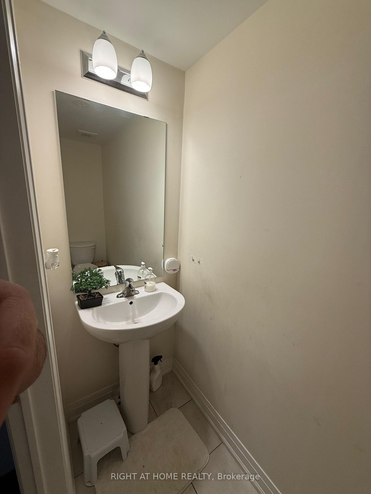 Photo 6 of Unit 210, 755 Omega Drive N, Pickering, Woodlands — HOMEH