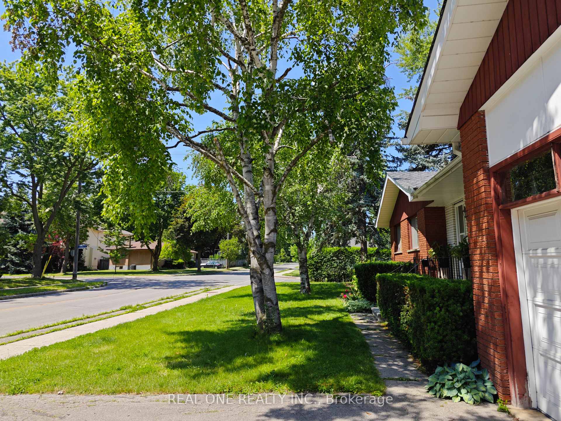 Photo 28 of 275 Parkview Avenue, North York, Willowdale East — HOMEH