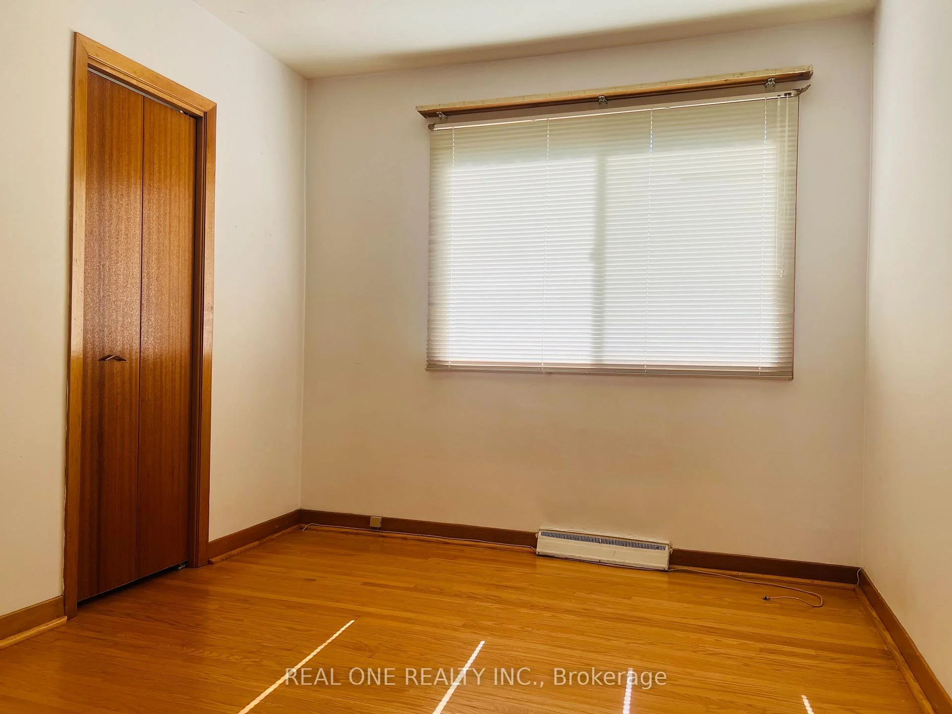 Photo 19 of 275 Parkview Avenue, North York, Willowdale East — HOMEH