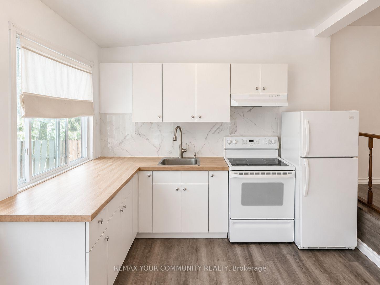 Photo 3 of Unit Unit 2, 3745 Lloydtown-Aurora Road, King, Pottageville — HOMEH