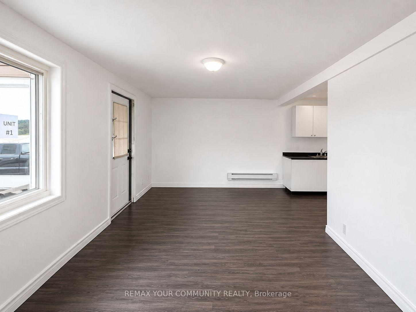 Photo 3 of Unit Unit 1, 3745 Lloydtown-Aurora Road, King, Pottageville — HOMEH