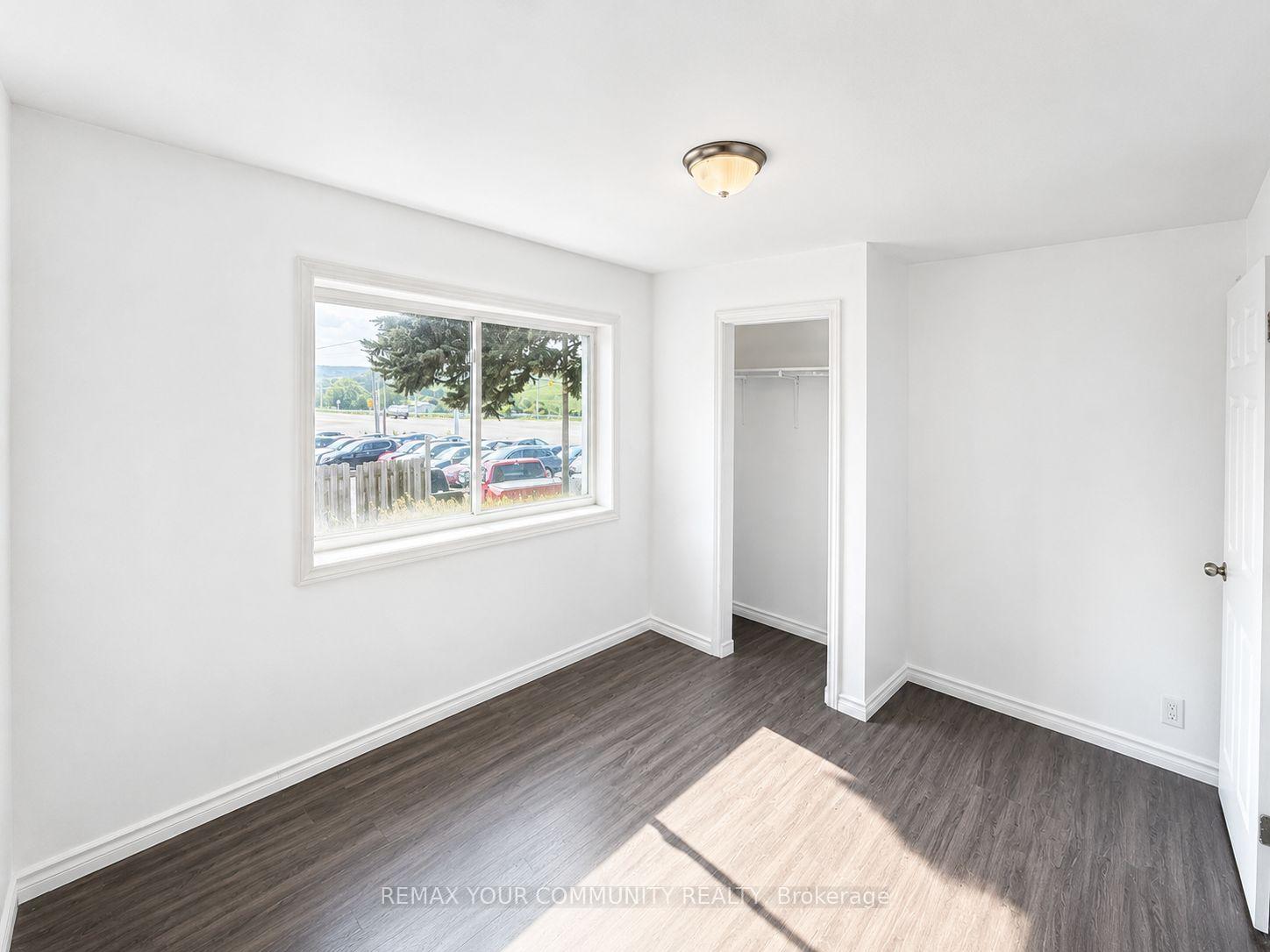 Photo 7 of Unit Unit 1, 3745 Lloydtown-Aurora Road, King, Pottageville — HOMEH