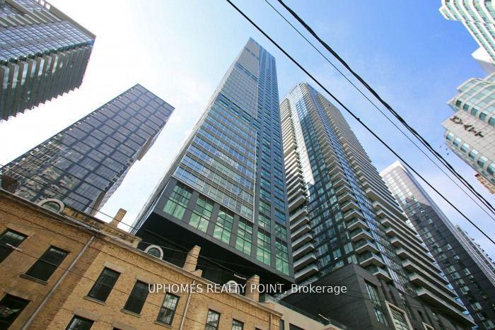 Photo of Unit 2708, 327 King Street W