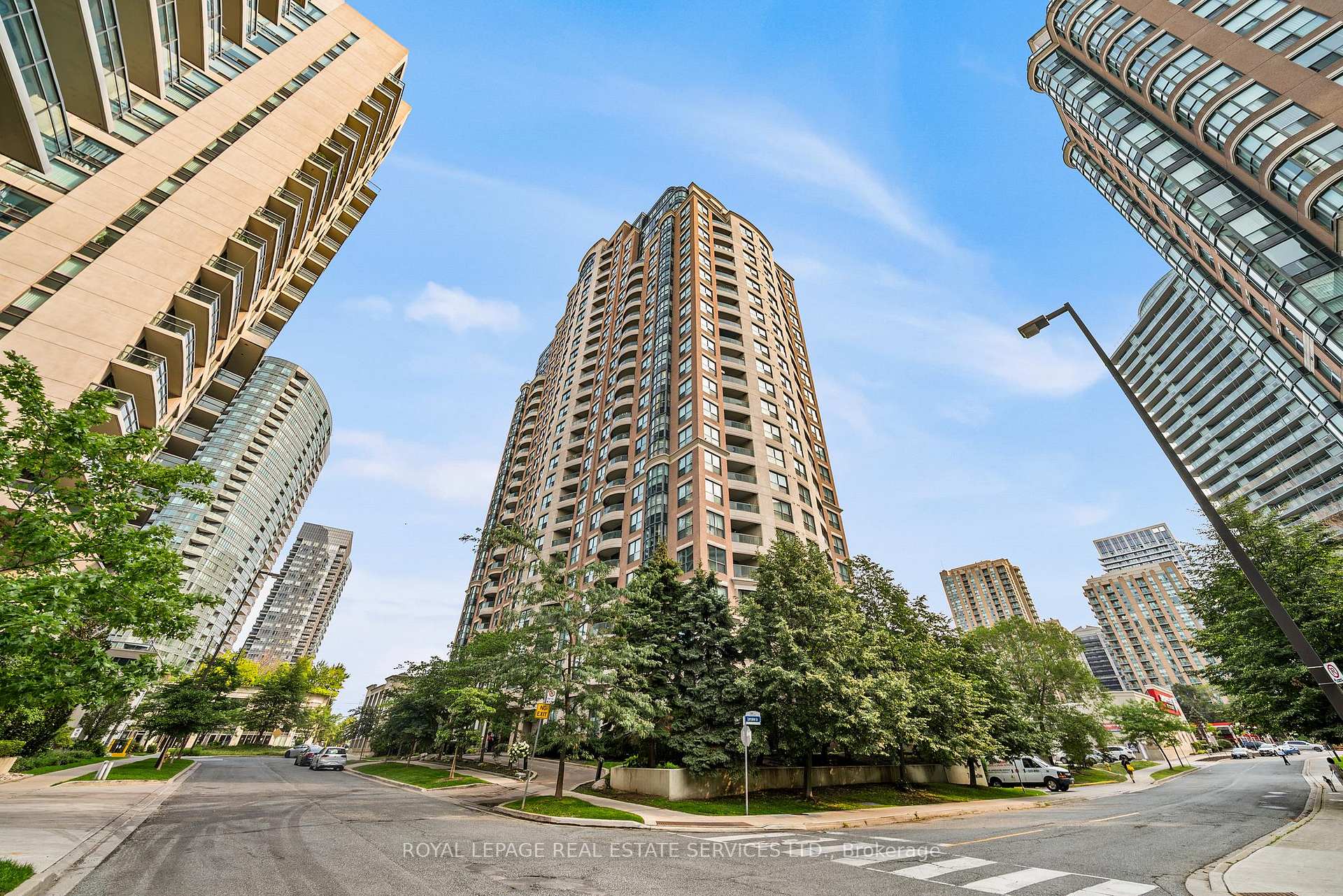 Photo 24 of Unit 1912, 7 Lorraine Drive, North York, Willowdale West — HOMEH