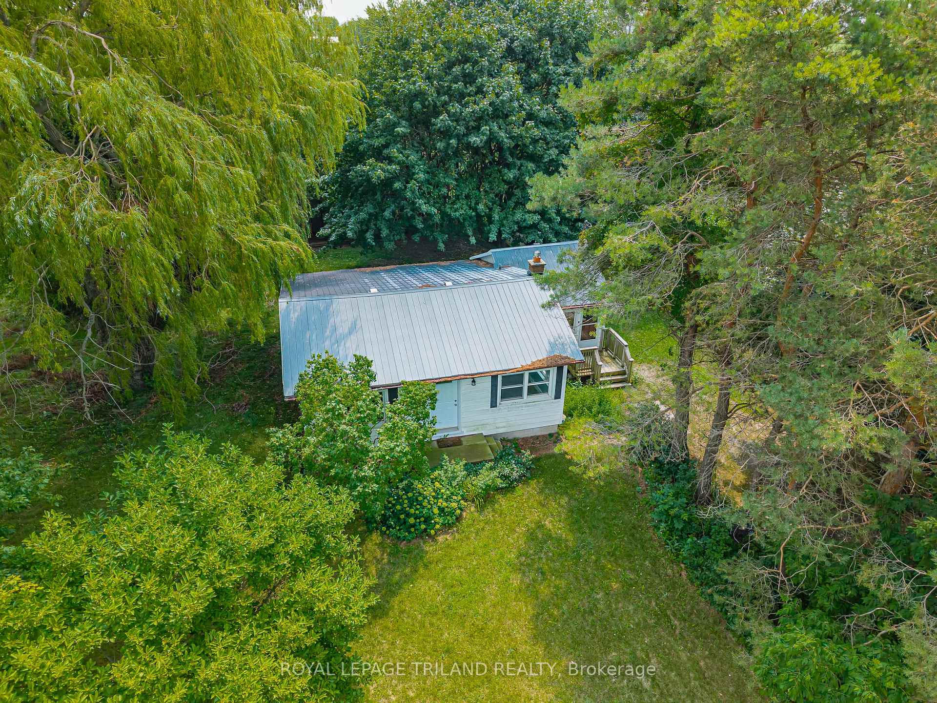 Photo 2 of 10207 Ivan Drive, Middlesex Centre, Rural Middlesex Centre — HOMEH