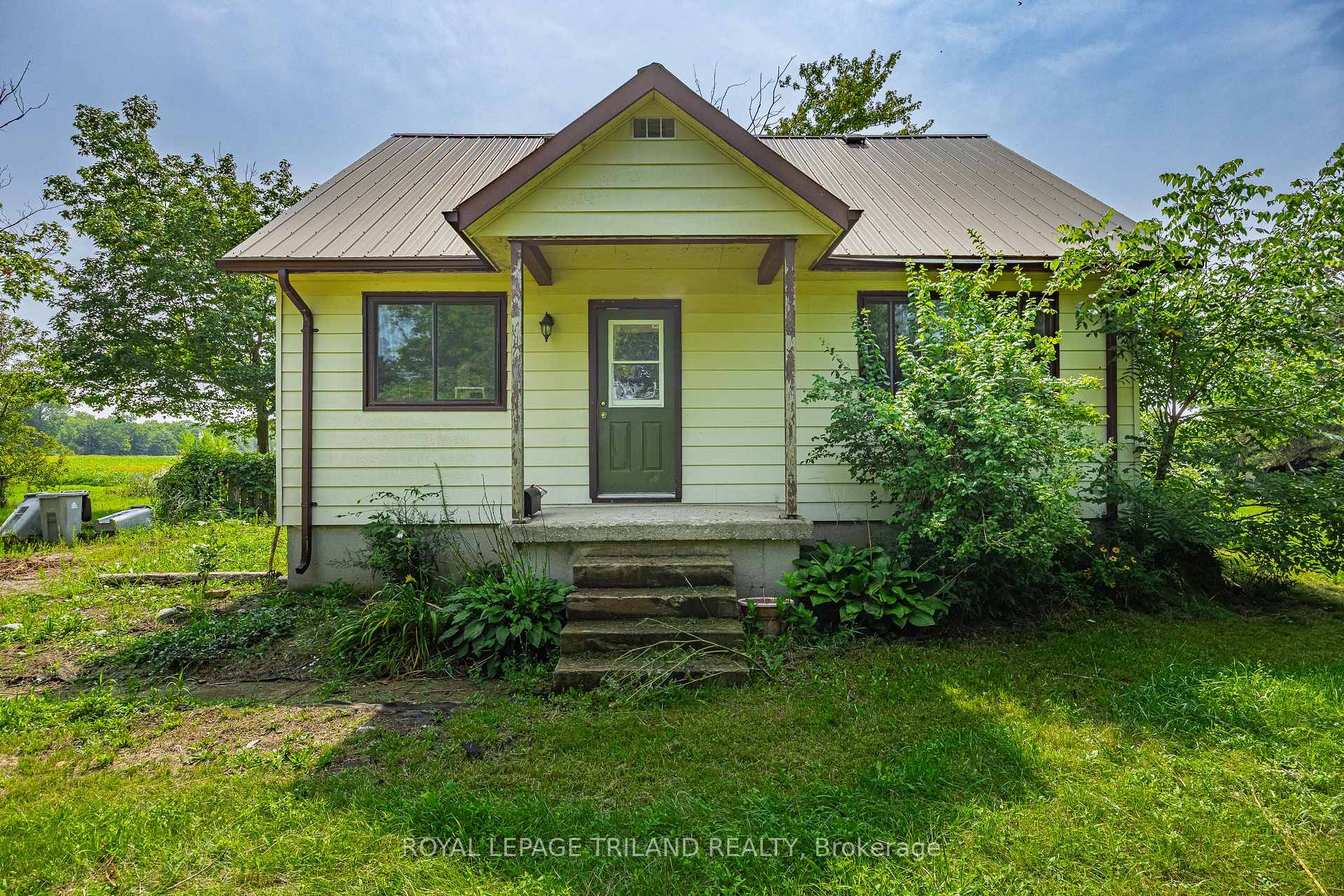 Photo 5 of 10207 Ivan Drive, Middlesex Centre, Rural Middlesex Centre — HOMEH