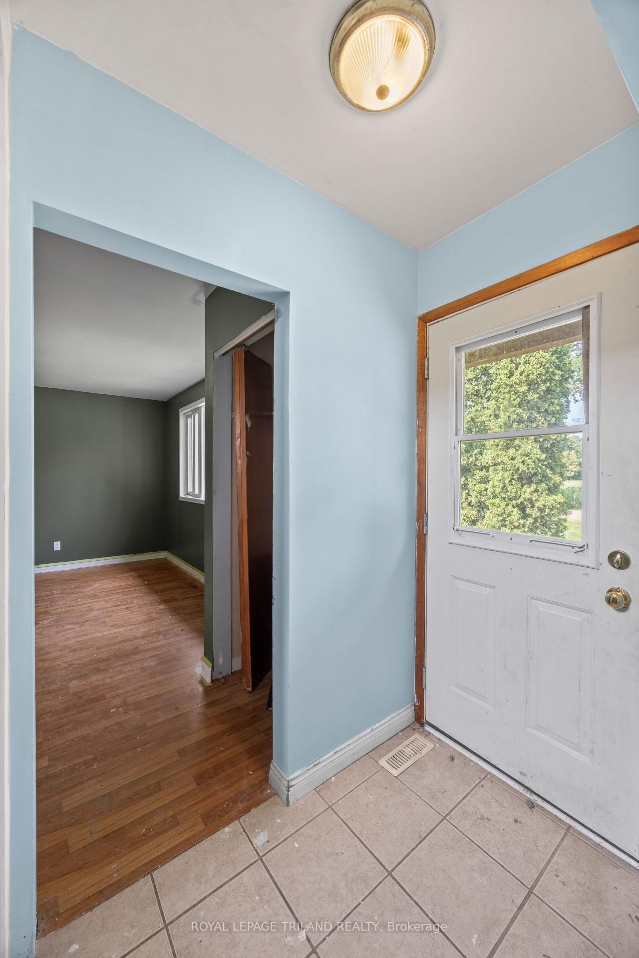 Photo 9 of 10207 Ivan Drive, Middlesex Centre, Rural Middlesex Centre — HOMEH