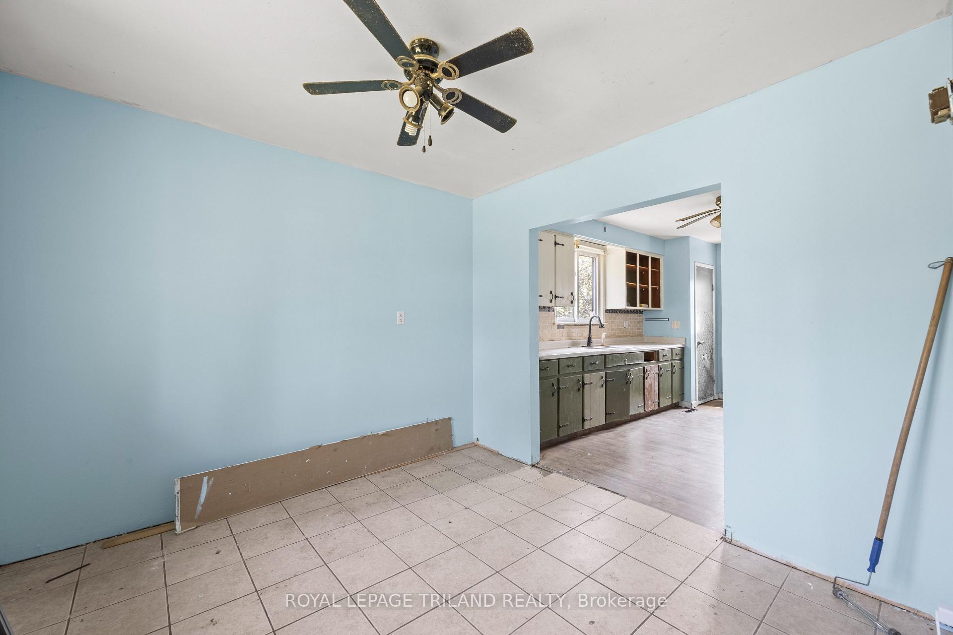 Photo 10 of 10207 Ivan Drive, Middlesex Centre, Rural Middlesex Centre — HOMEH