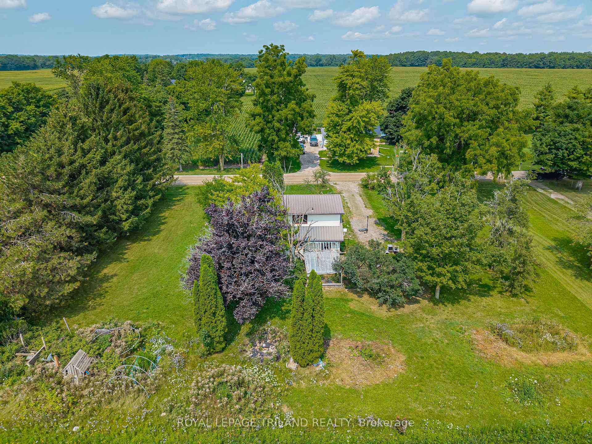 Photo 26 of 10207 Ivan Drive, Middlesex Centre, Rural Middlesex Centre — HOMEH