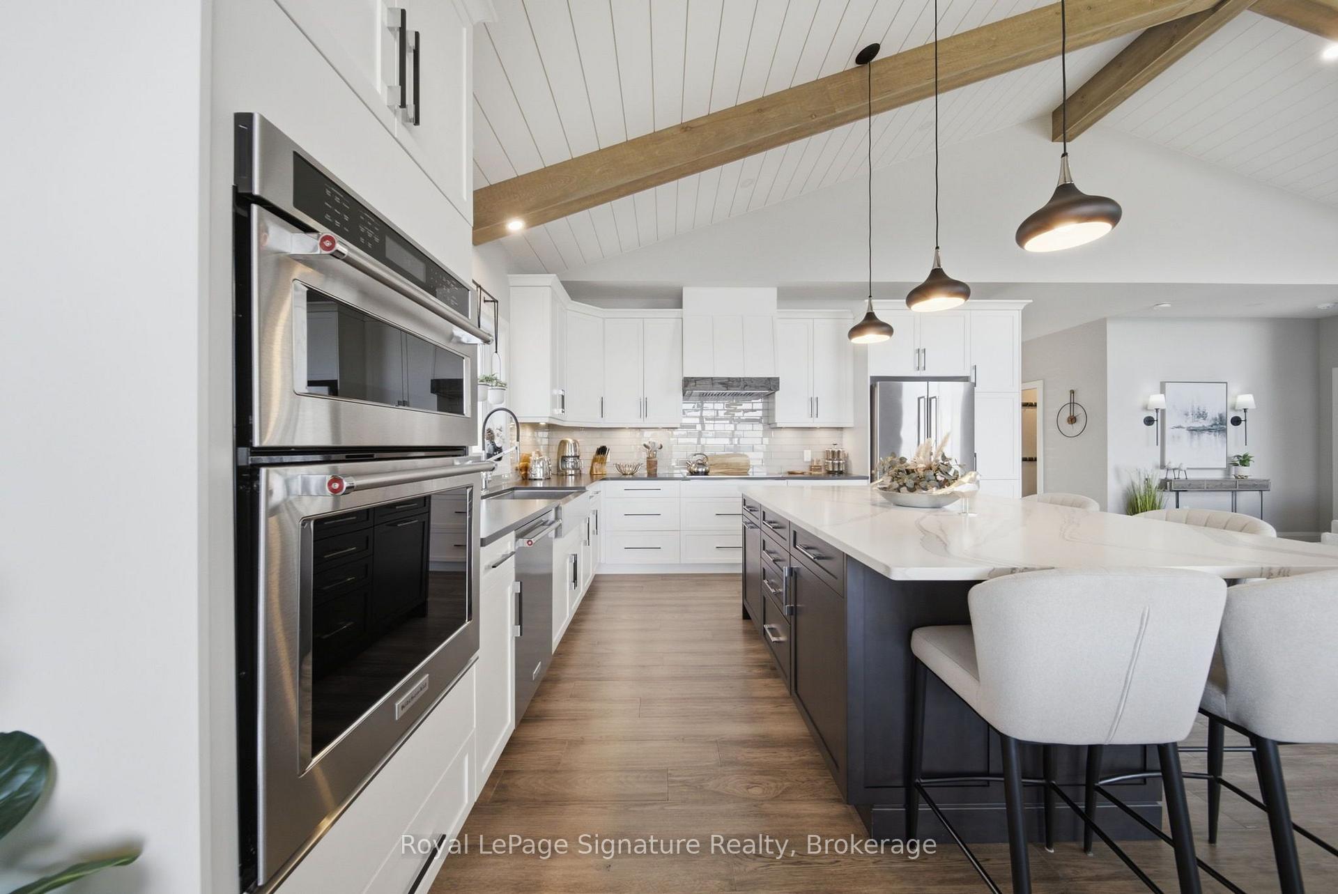 Photo 13 of 625 Aberdeen Boulevard, Midland — HOMEH