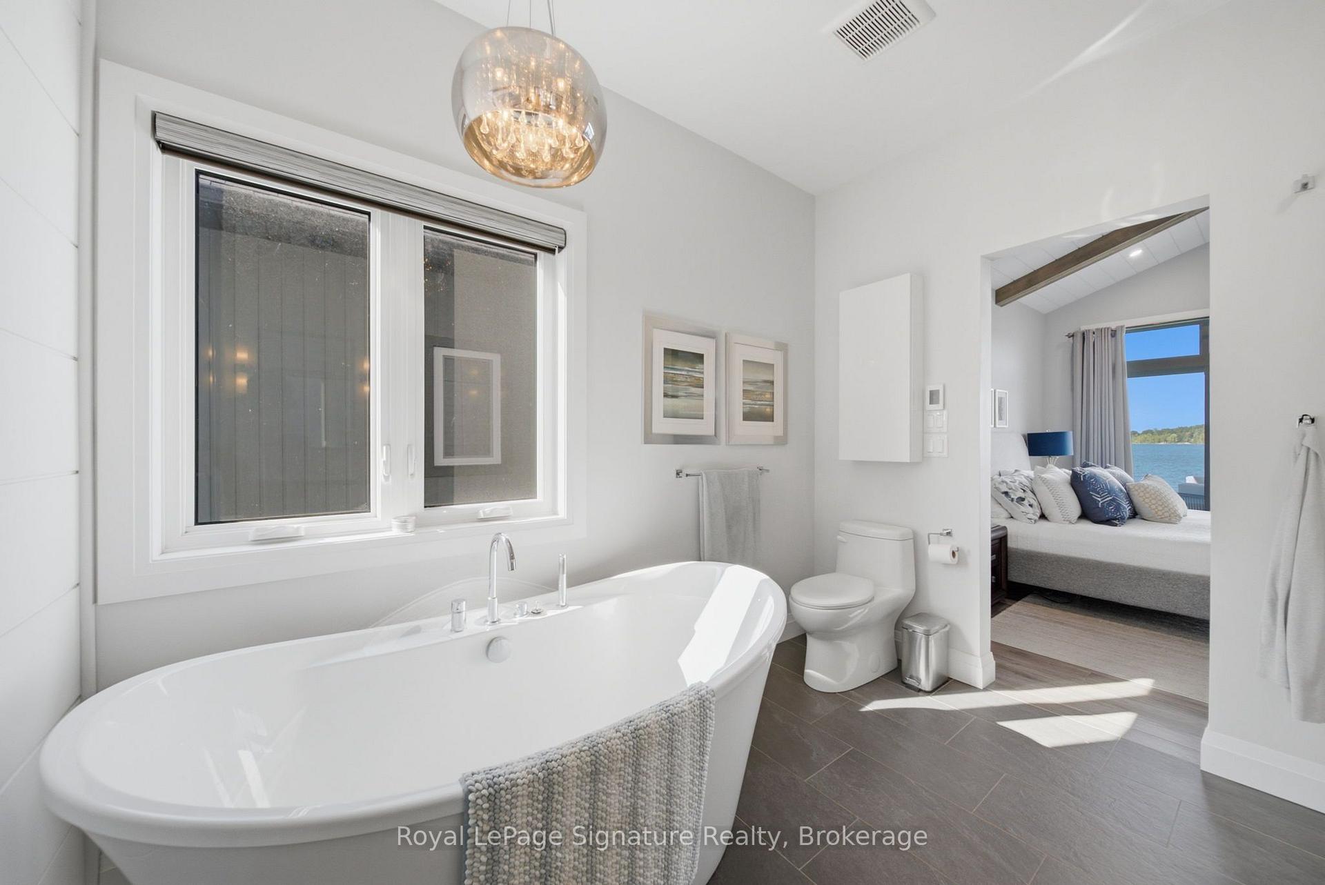 Photo 20 of 625 Aberdeen Boulevard, Midland — HOMEH