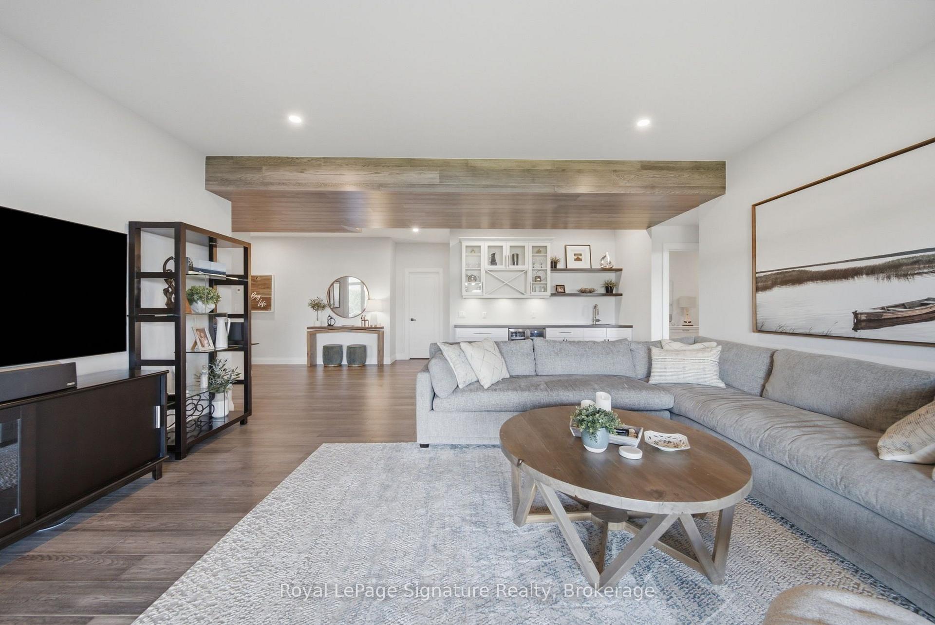 Photo 26 of 625 Aberdeen Boulevard, Midland — HOMEH
