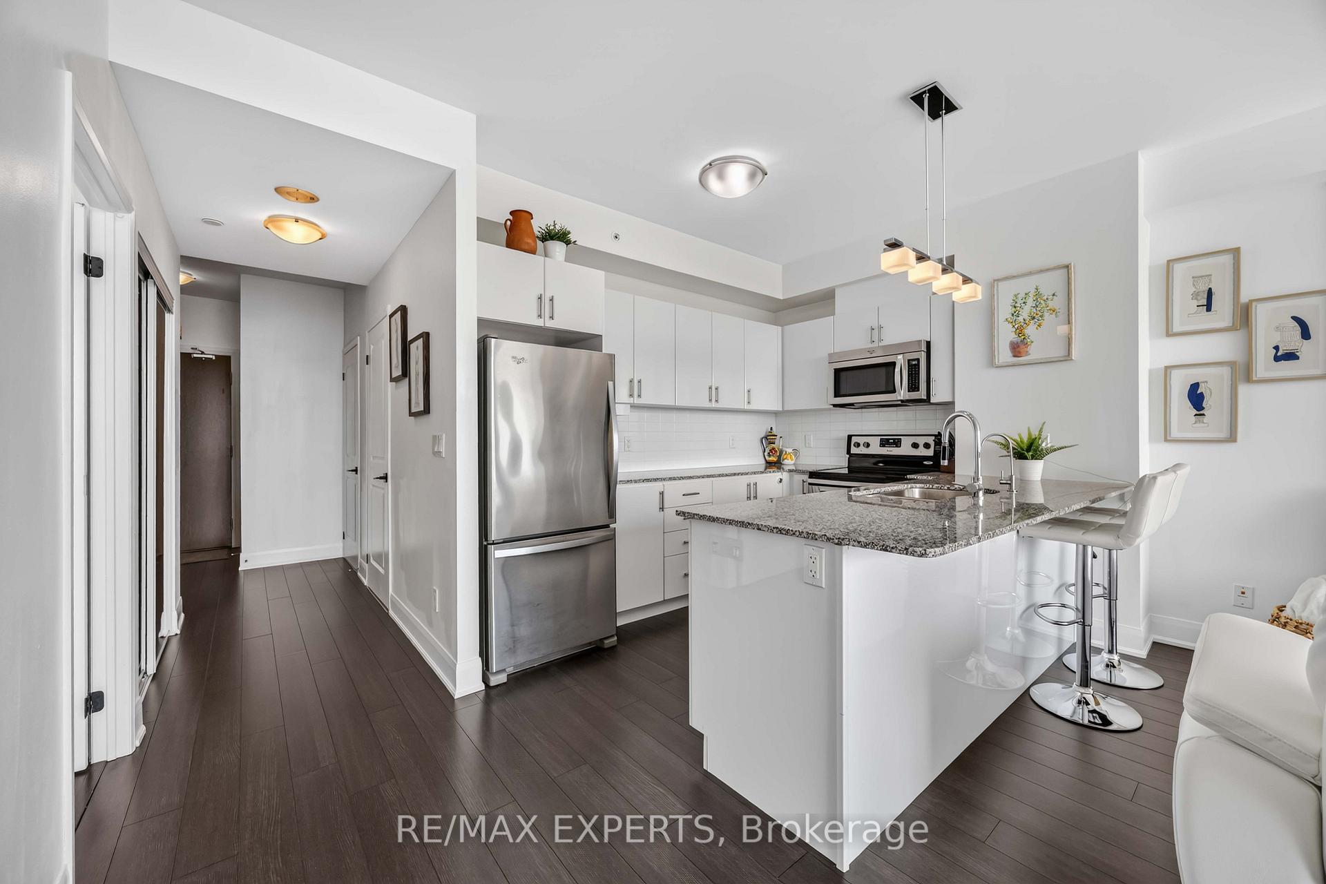 Photo 14 of Unit 902, 2900 Highway 7 Road, Vaughan, Concord — HOMEH
