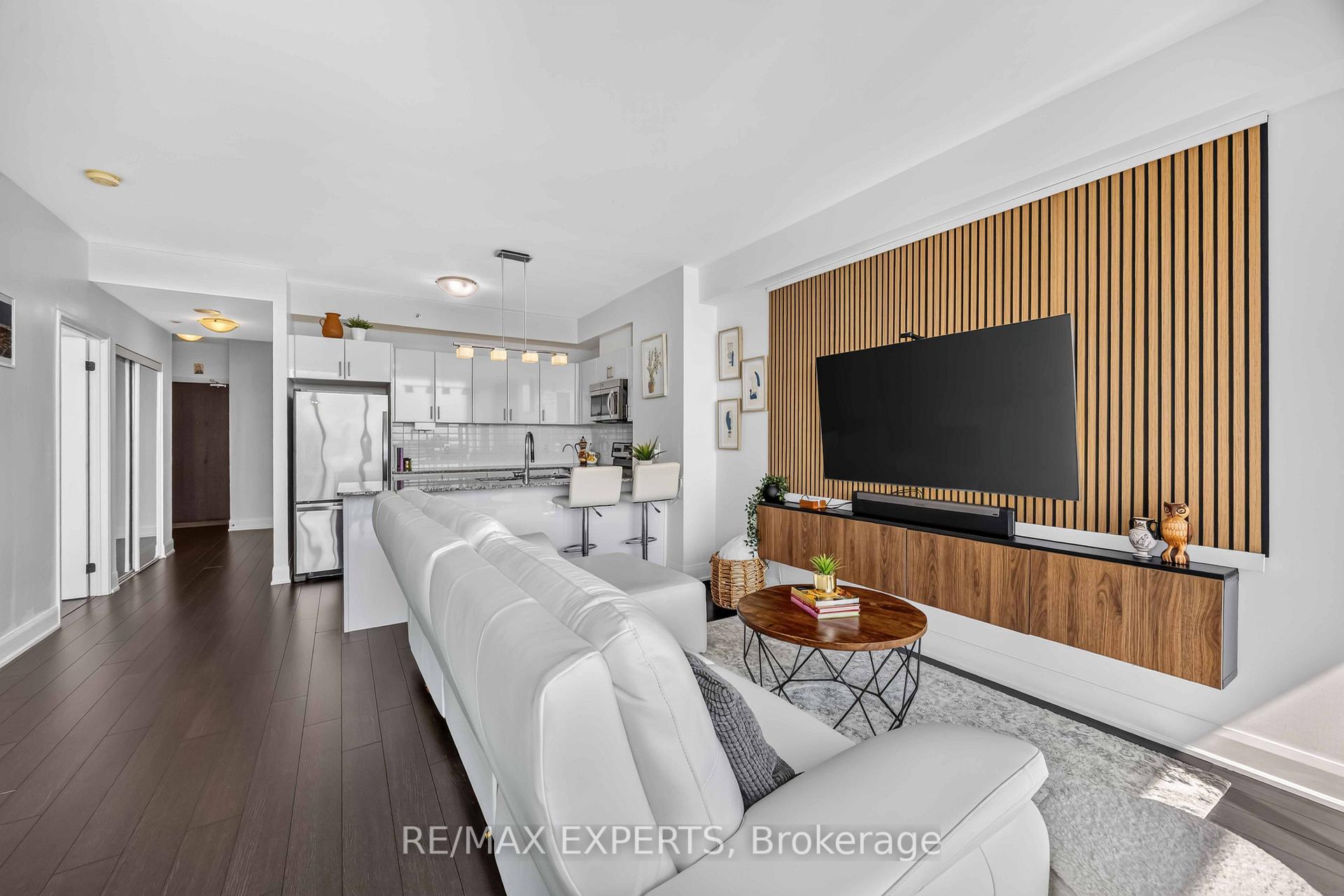 Photo 22 of Unit 902, 2900 Highway 7 Road, Vaughan, Concord — HOMEH