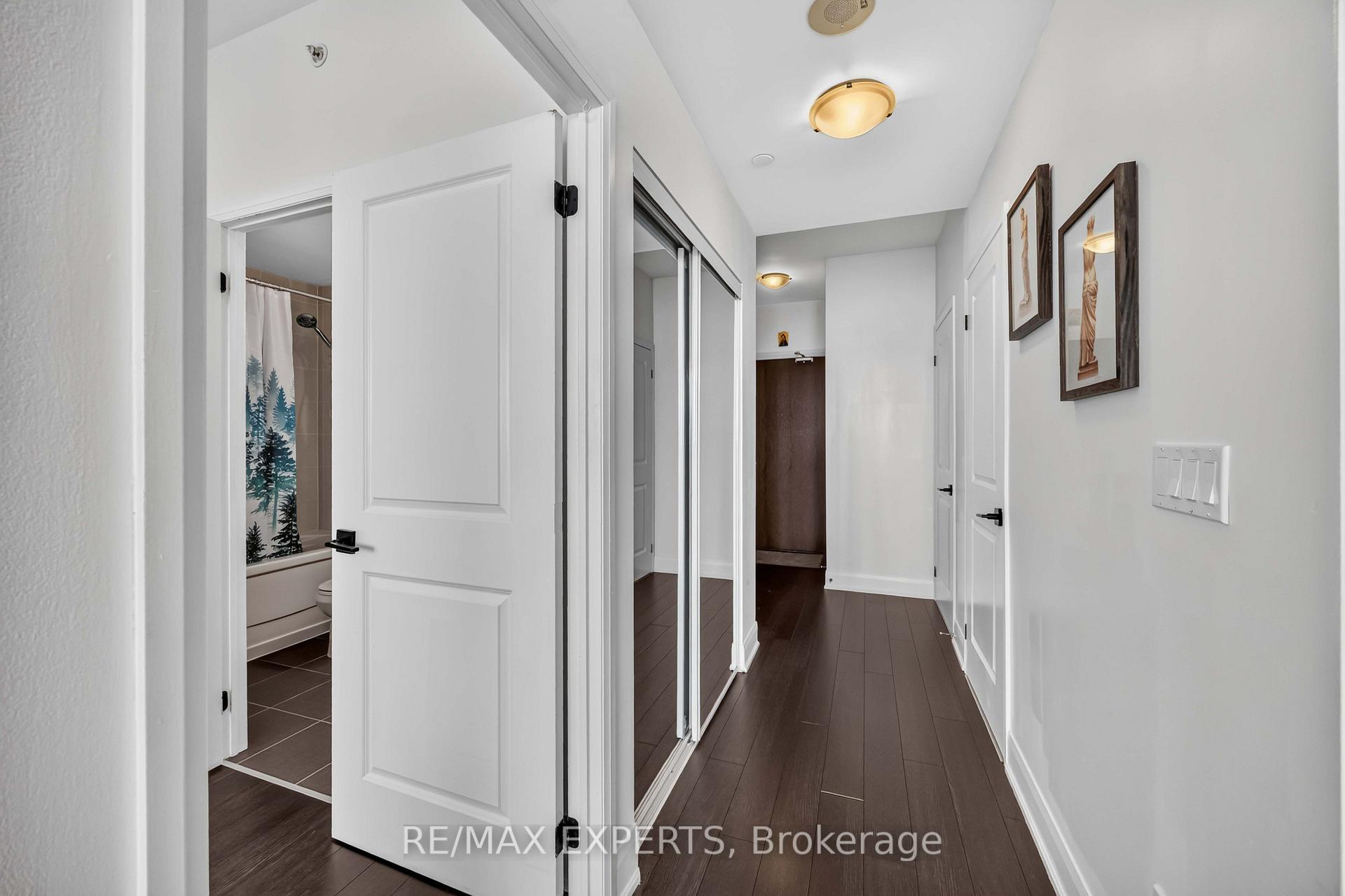 Photo 30 of Unit 902, 2900 Highway 7 Road, Vaughan, Concord — HOMEH