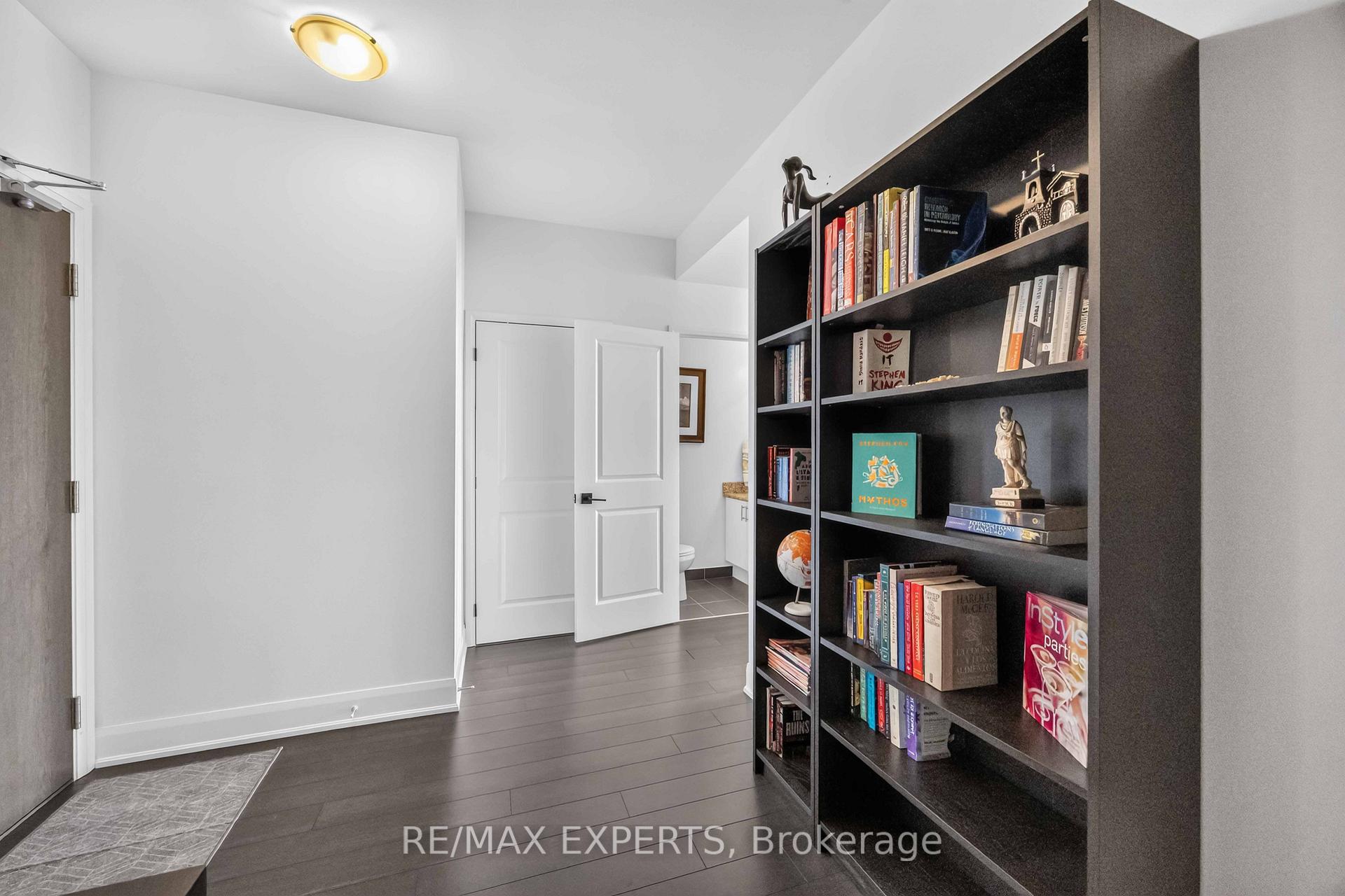 Photo 37 of Unit 902, 2900 Highway 7 Road, Vaughan, Concord — HOMEH