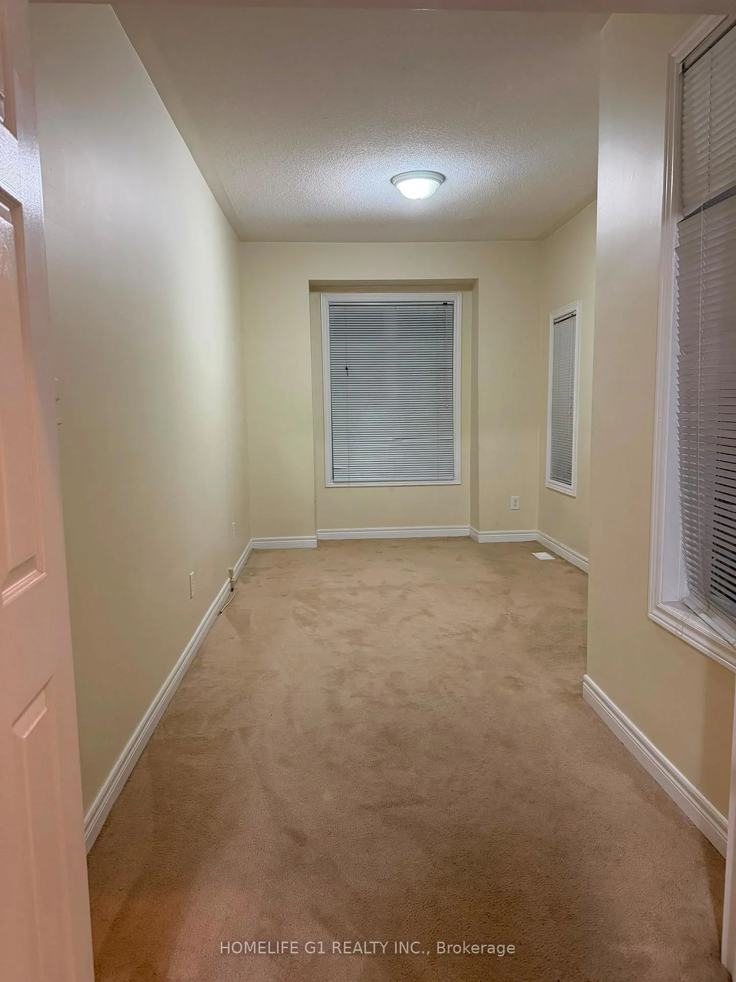 Photo 8 of 5165 Doubletree Drive, Mississauga, Erin Mills — HOMEH